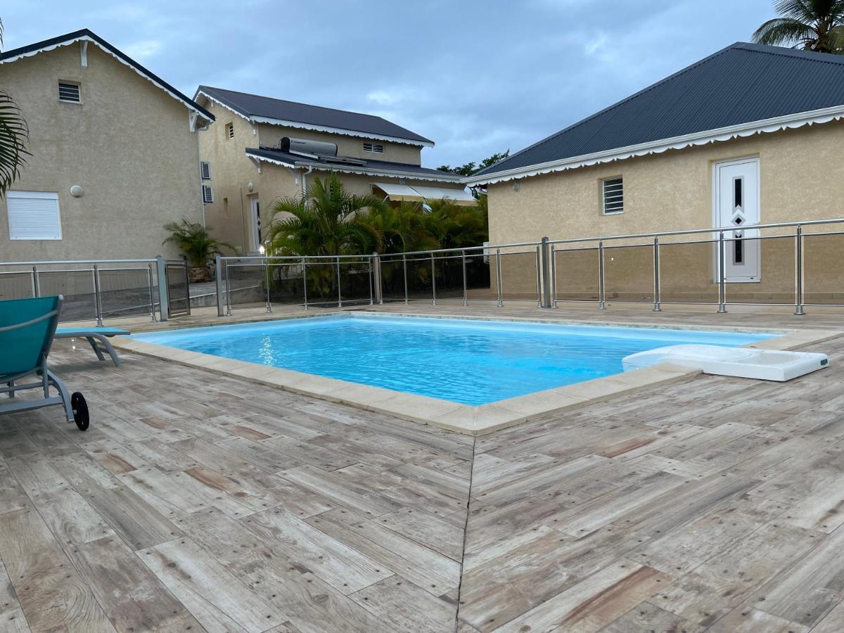 Les Villas Sarah Le Moule Exteriér fotografie