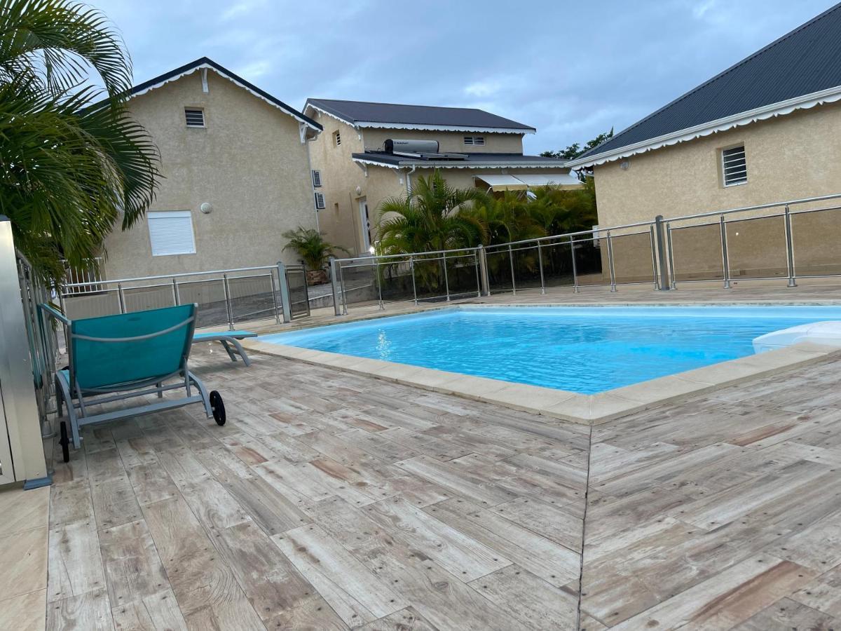 Les Villas Sarah Le Moule Exteriér fotografie