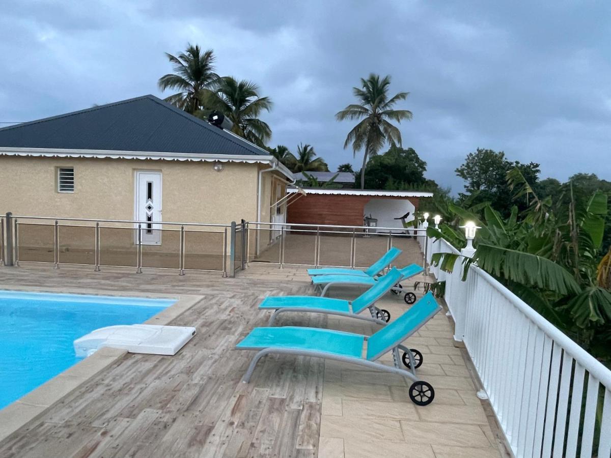 Les Villas Sarah Le Moule Exteriér fotografie